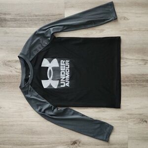 Under Armour Boy's Long Sleeve T Shirt